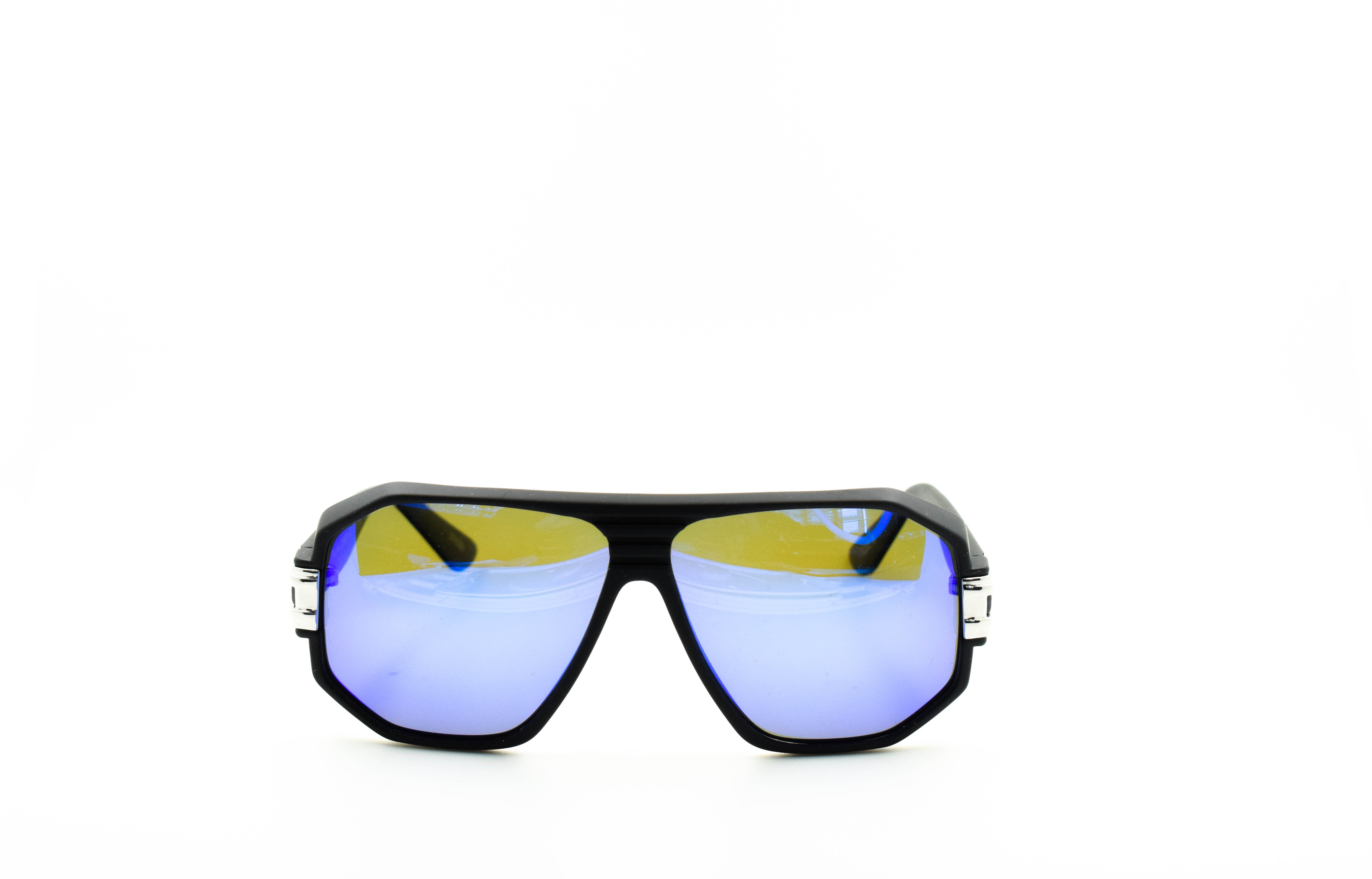 37030 C22 B -Blue Revo