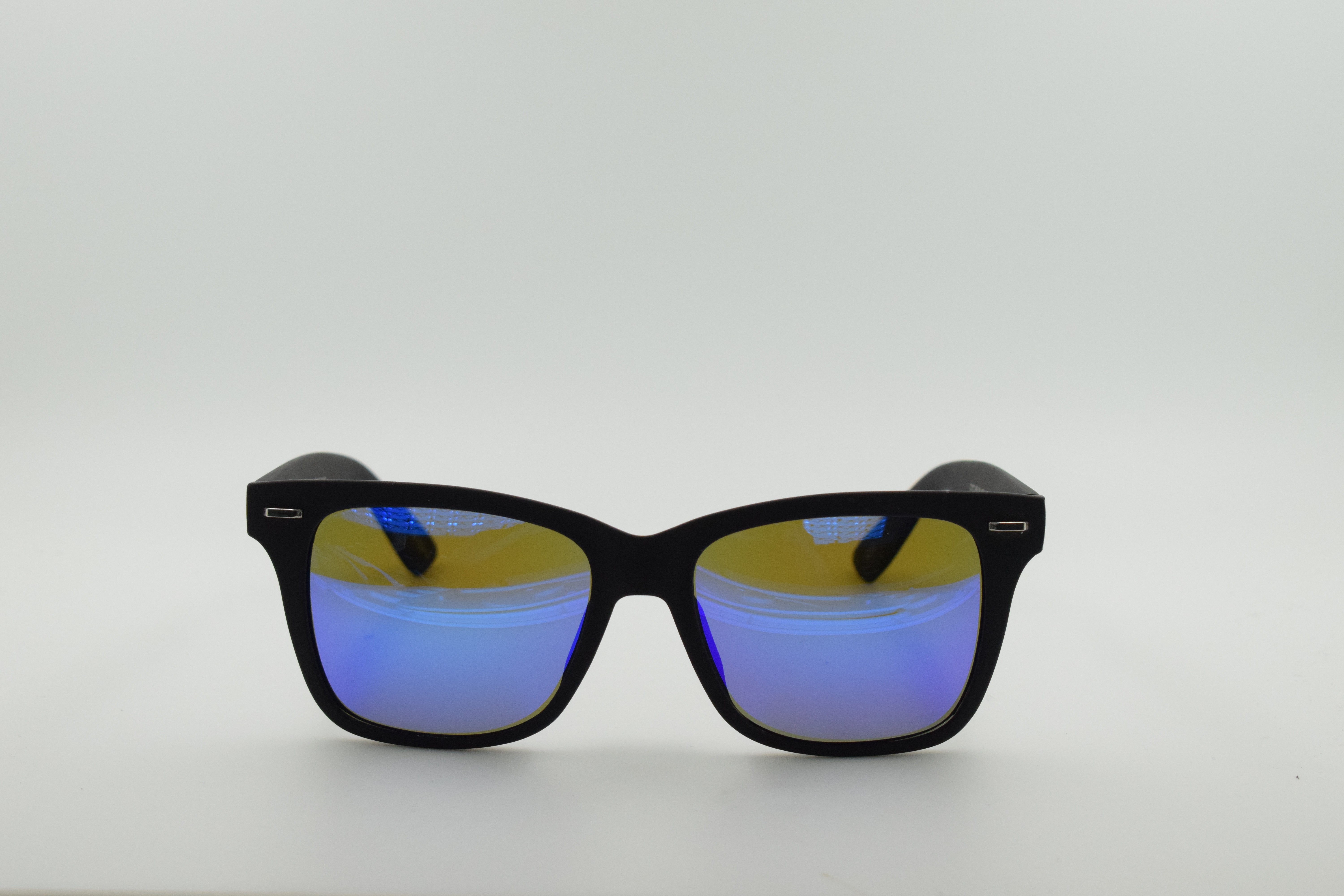 37054-2 C22 -Blue Revo