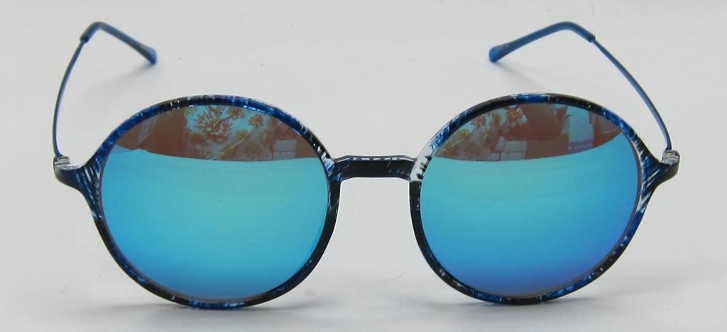 37439 C4 -ICE BLUE REVO 