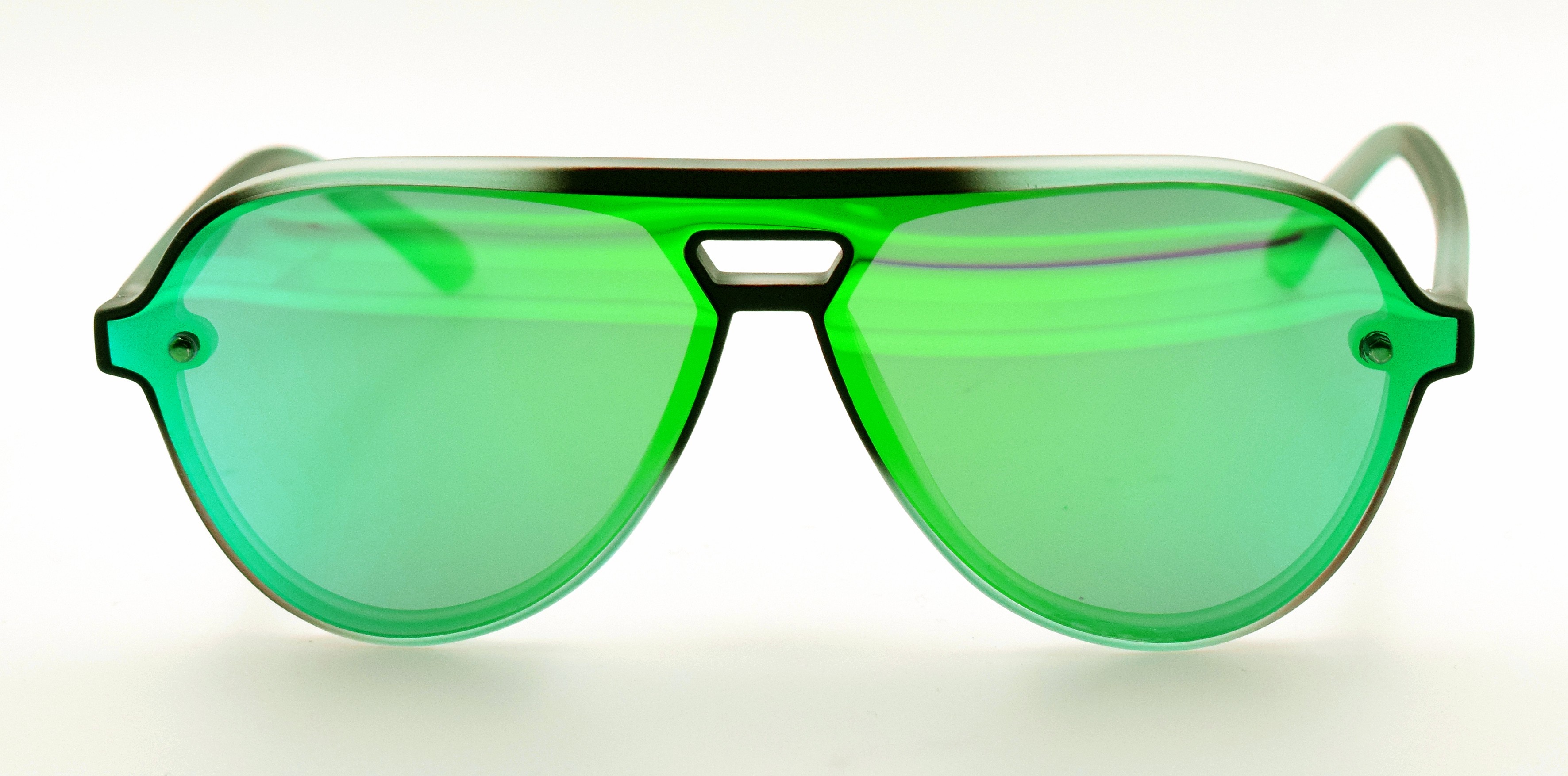 39027 C7 -Green Revo