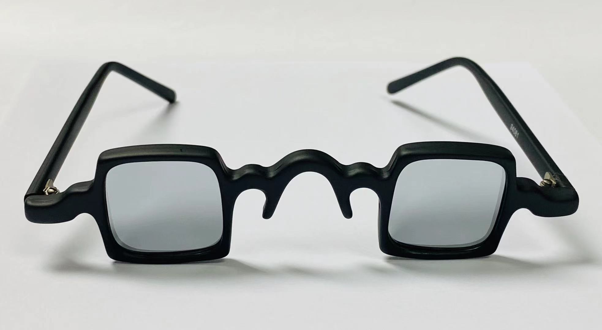 94081 C22S