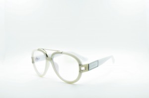 37026 C1 -White