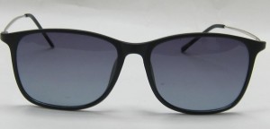 37053 C22 -Gradient Smoke